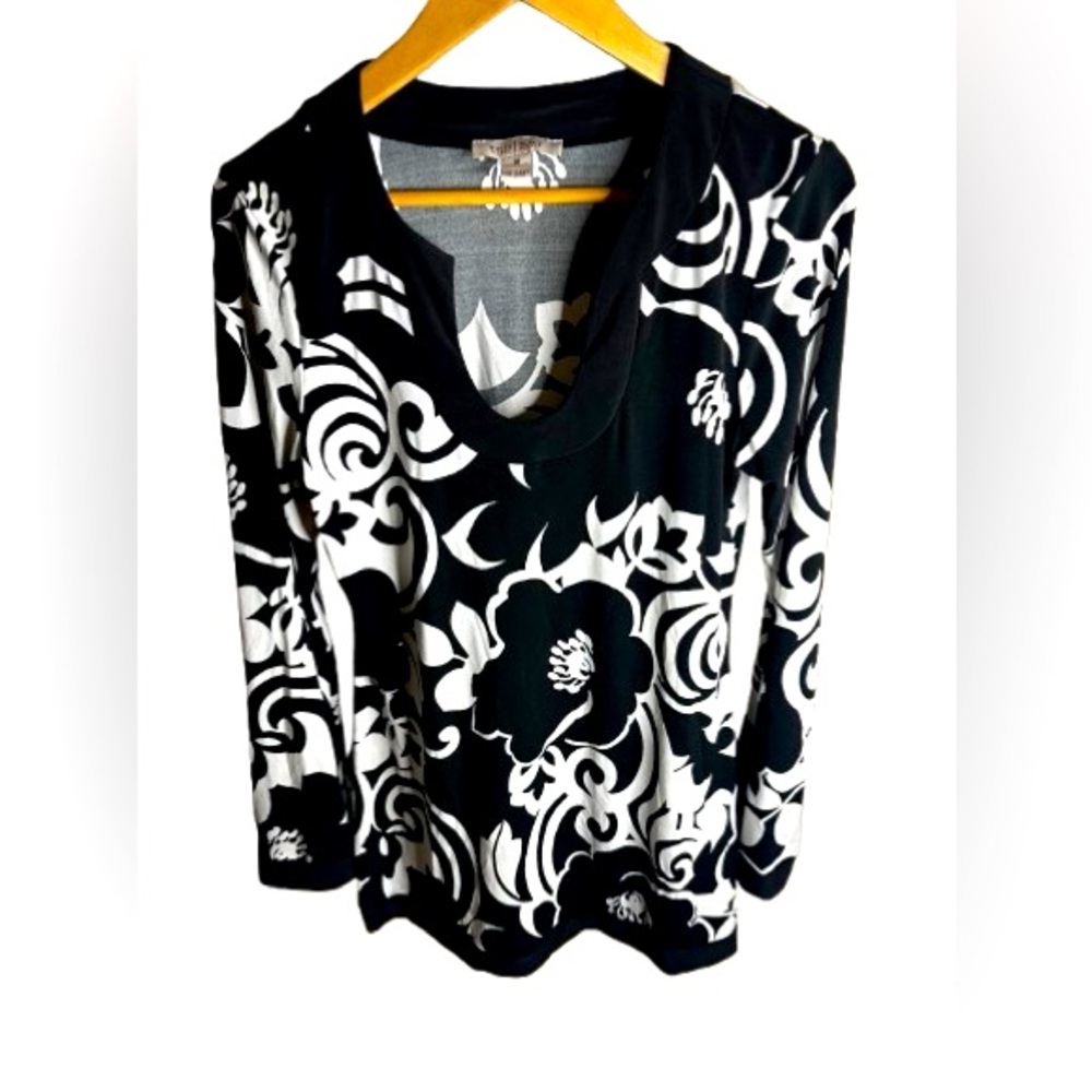 WHBM-Black and White Floral Long sleeve Top Size M - Picture 3 of 7